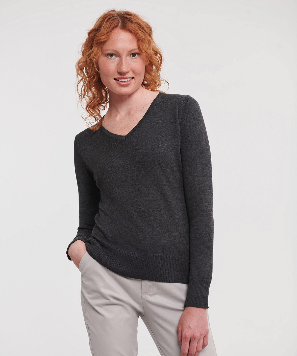 Women’s v-neck knitted sweater Women’s v-neck knitted sweater