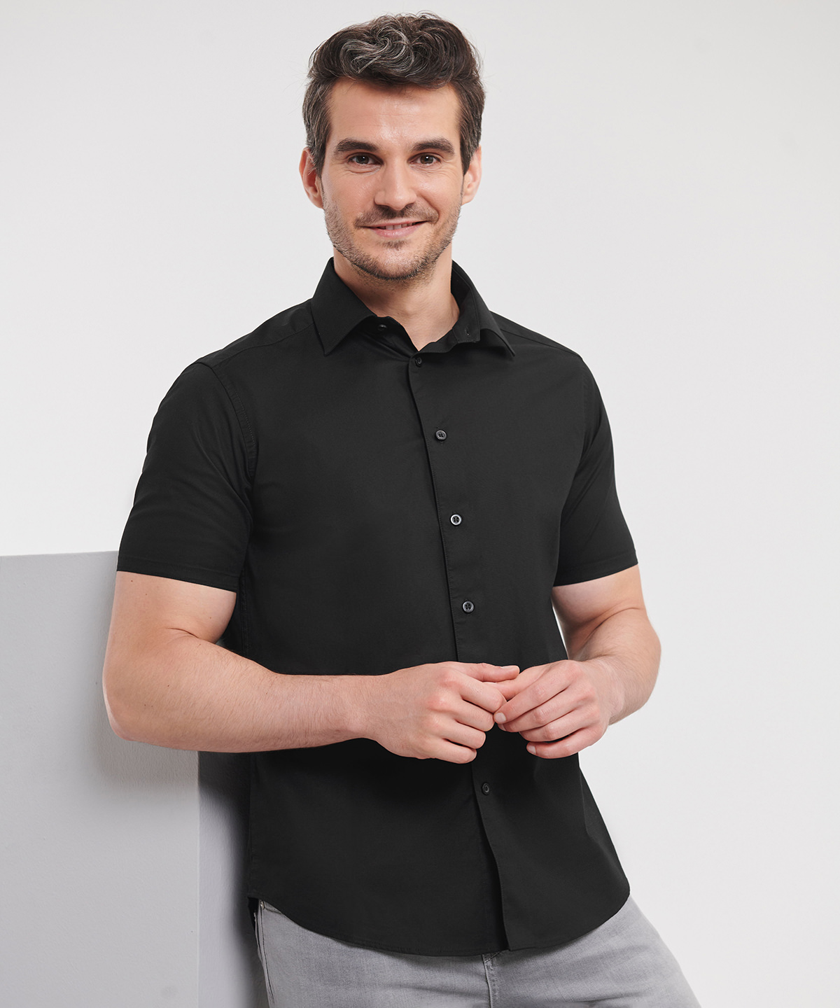 Picture of Short sleeve easycare fitted shirt