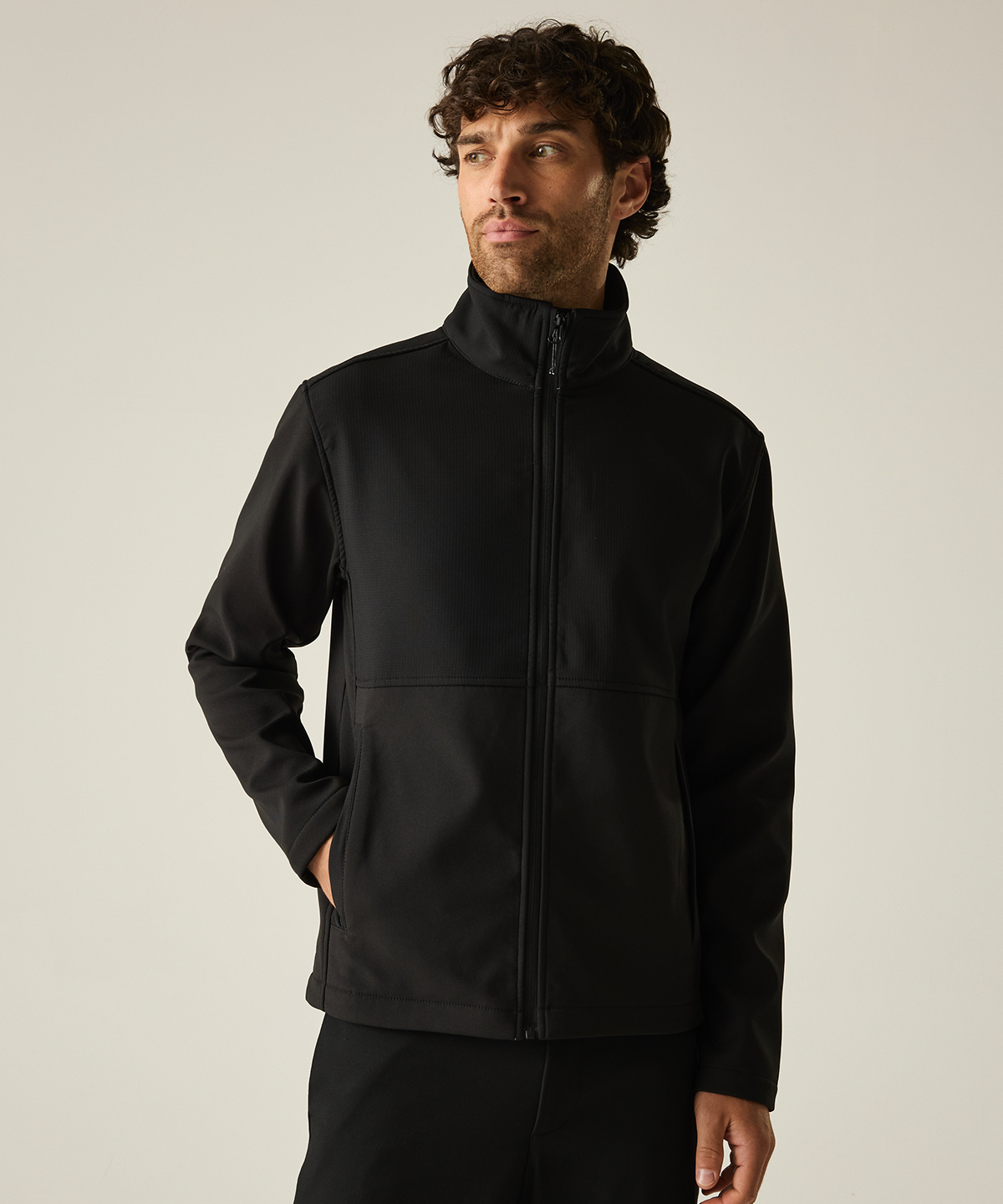 Recycle.me softshell jacket worn
