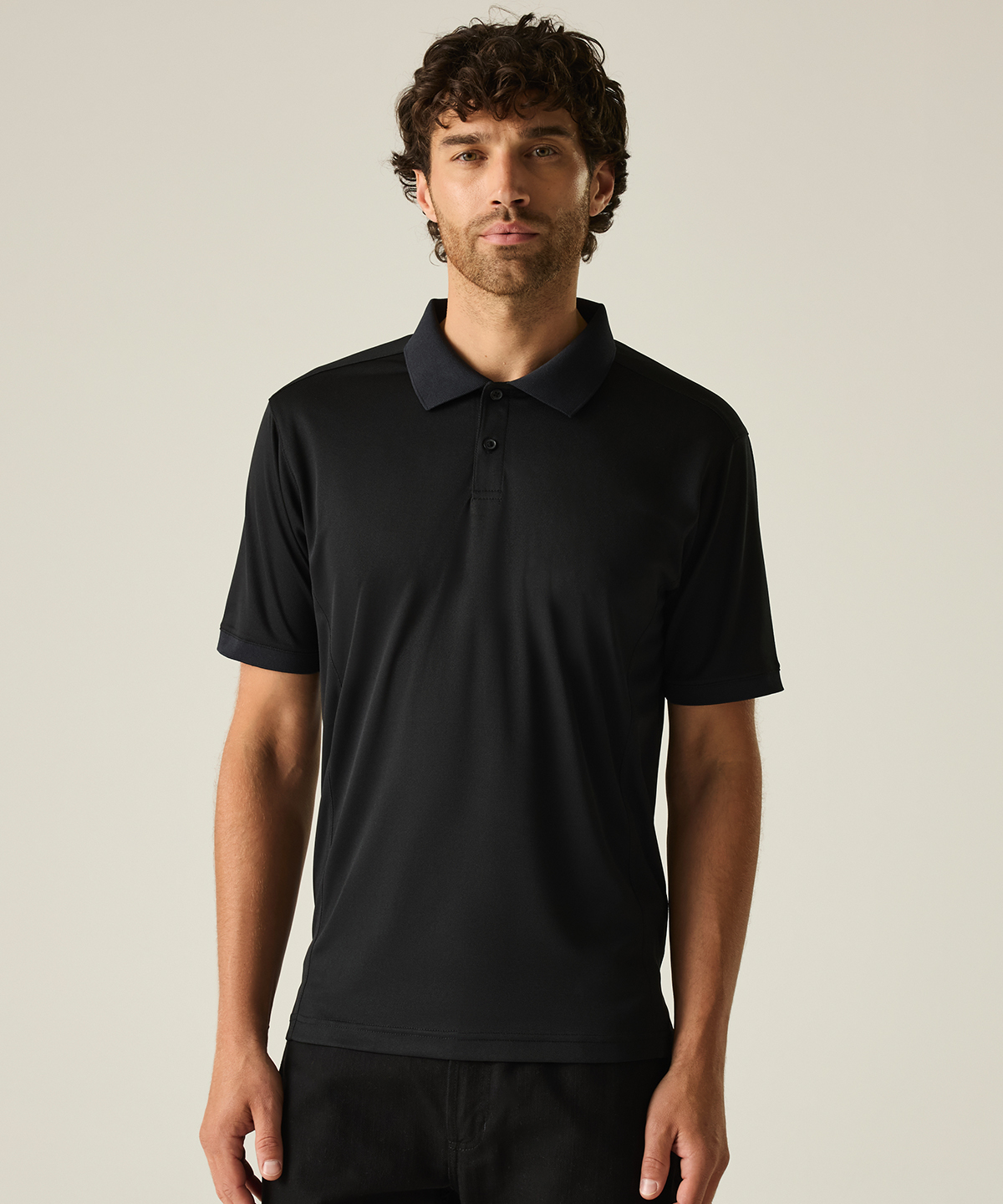 Recycle.me piqué polo shirt worn