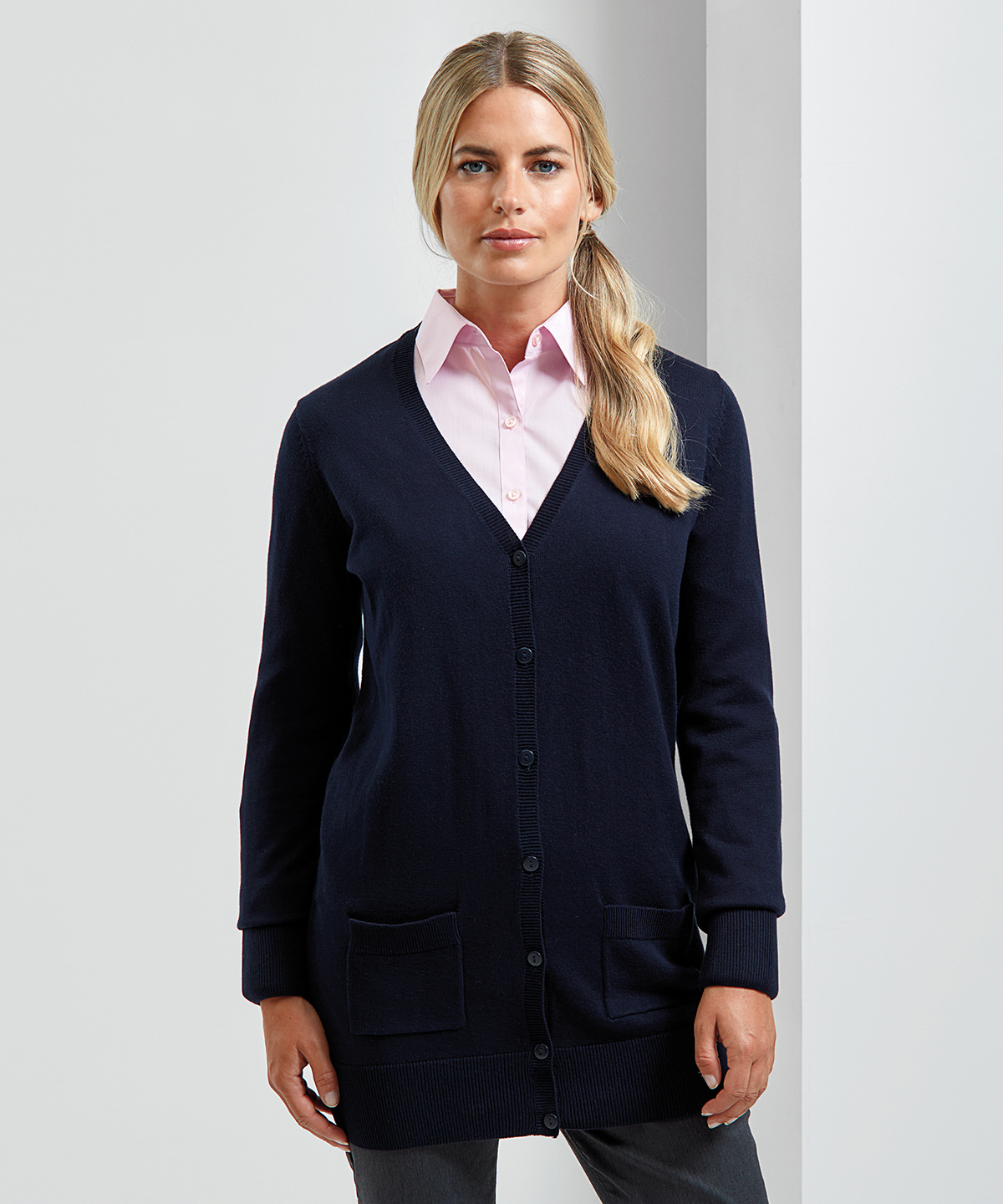 Picture of Women's longline knitted cardigan