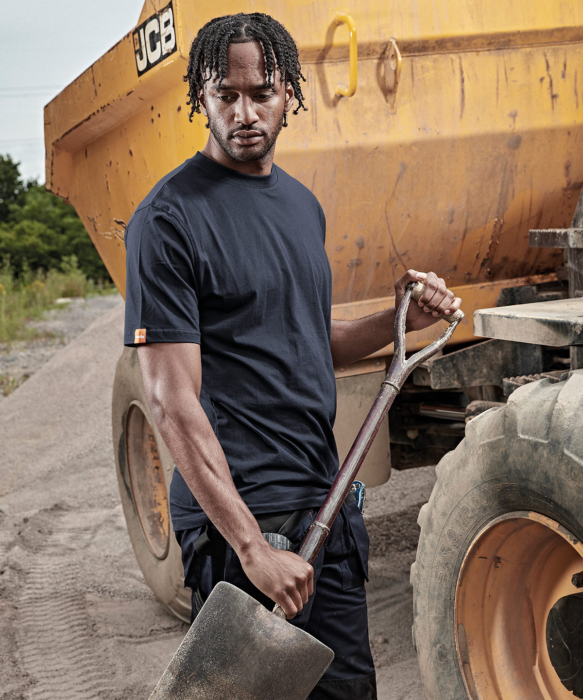 Worker t-shirt 2nd Gen worn