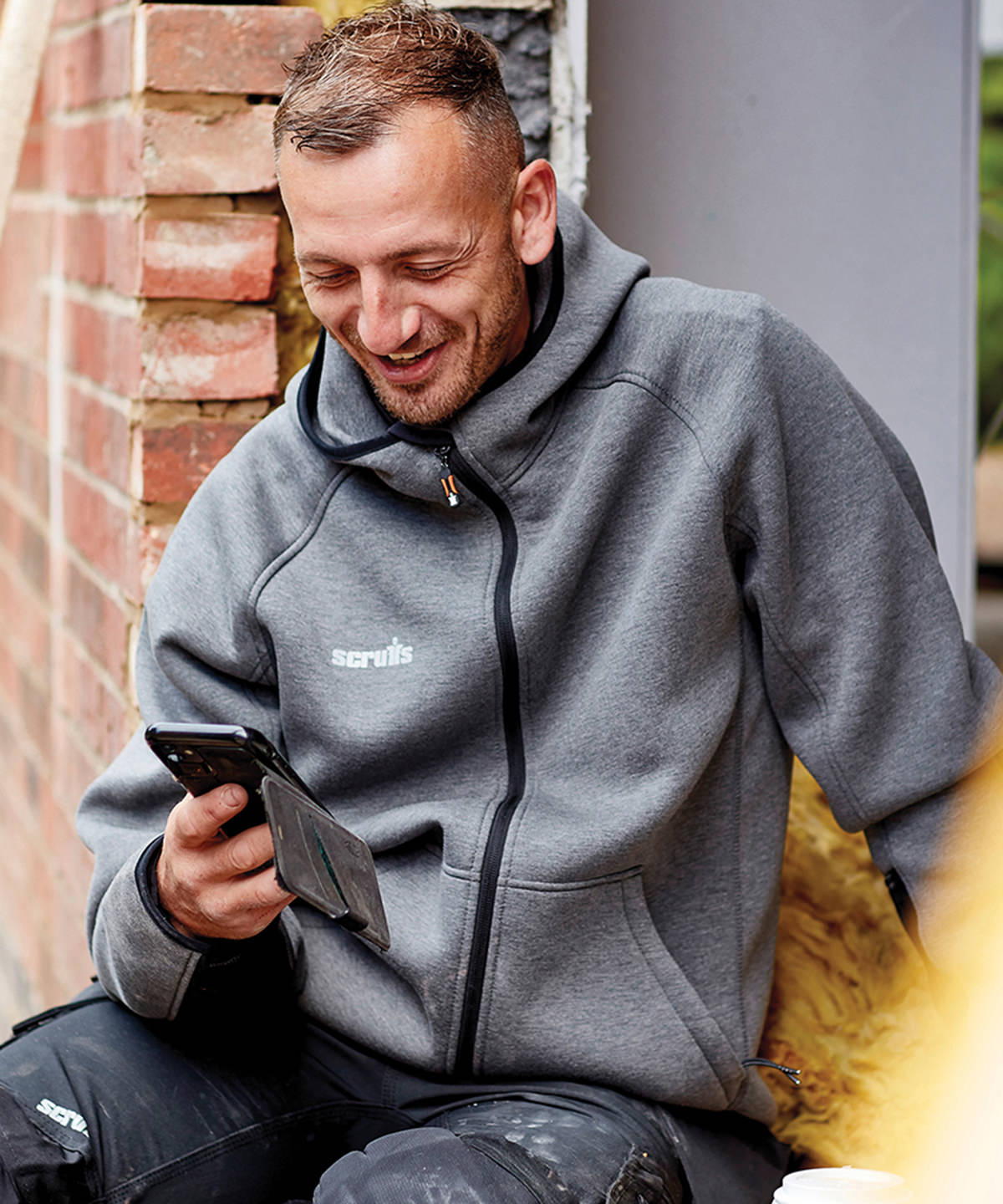 Trade air-layer hoodie worn