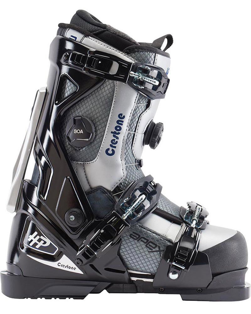 comfortable ski boots for wide feet