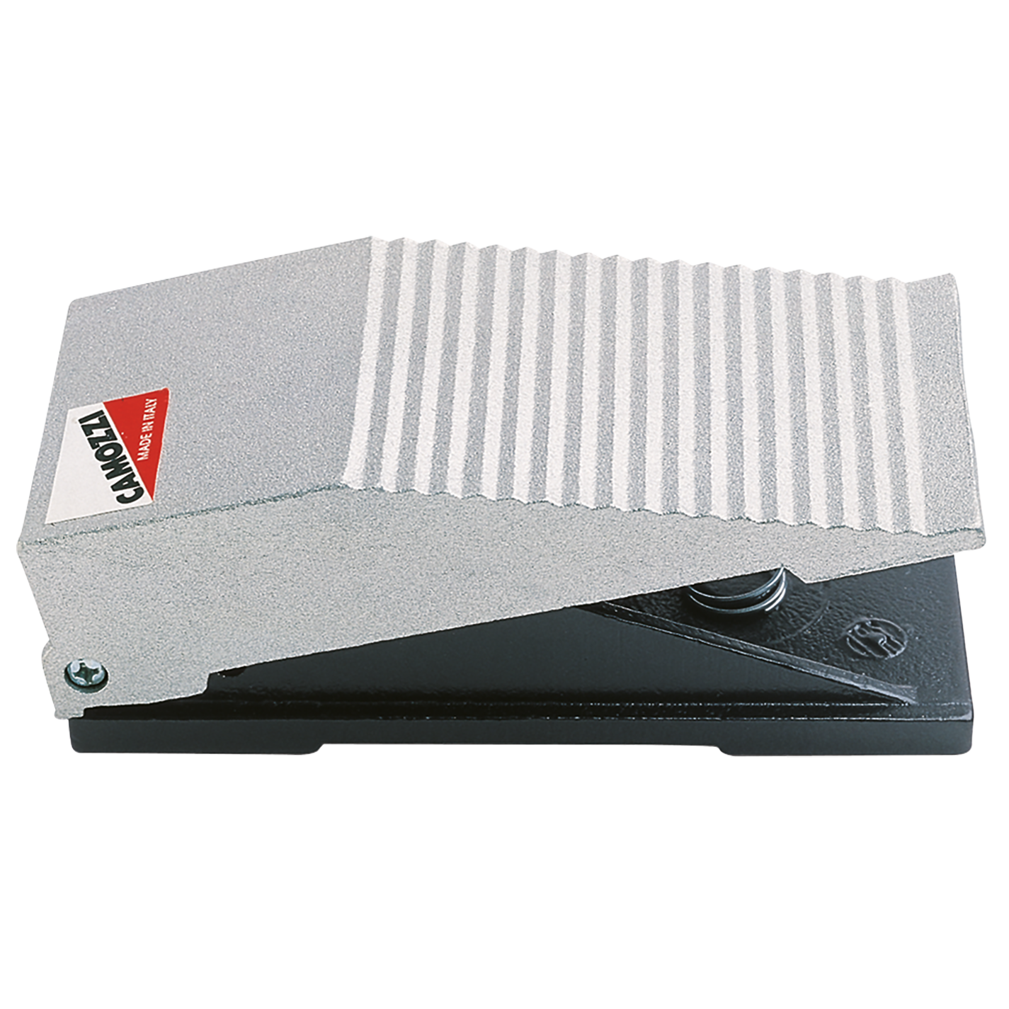 4MM FOOT OPERATED VALVE 3/2