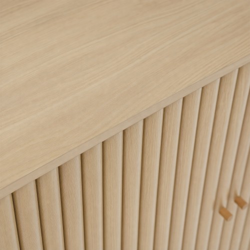 Cosy oak effect finish