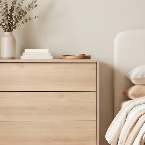 Natural-look oak effect