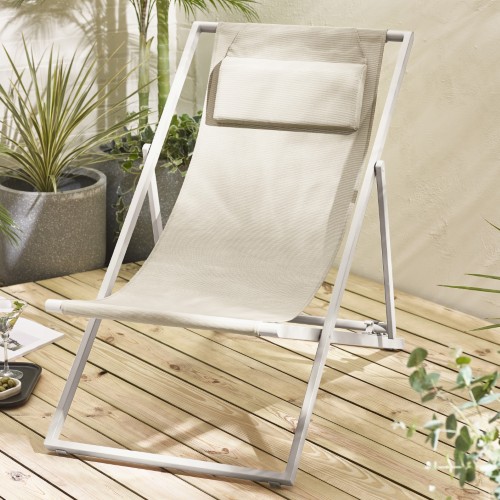 Space-Saving Outdoor Design