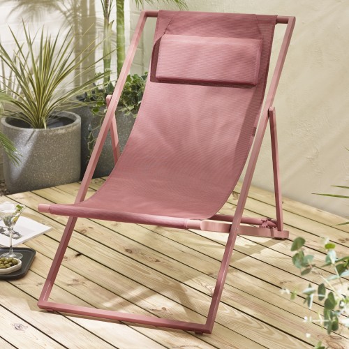 Space-Saving Outdoor Design