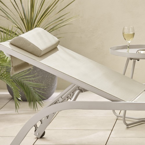Adjustable Reclining Positions