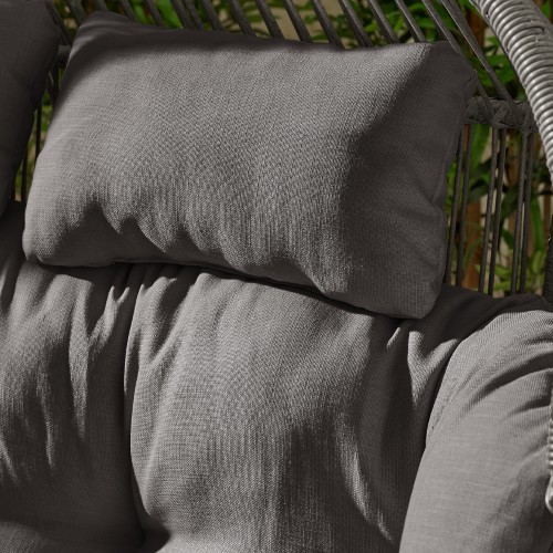 Splash-Proof Cushions