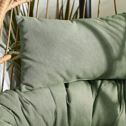 Splash-Proof Cushions