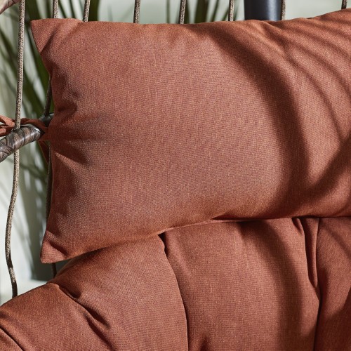 Splash-Proof Cushions