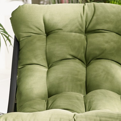 Splash-Proof Cushions