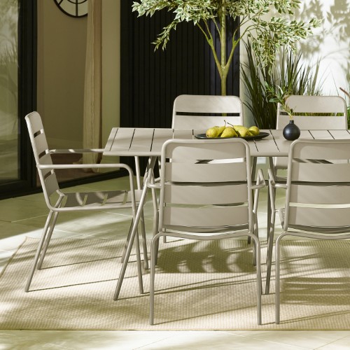 All-Season Outdoor Durability