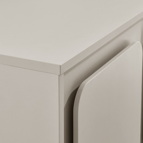 Light and airy finish