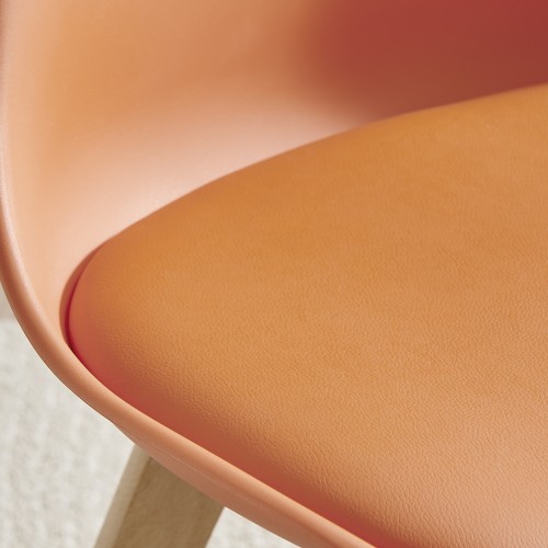 Moulded Seat Design