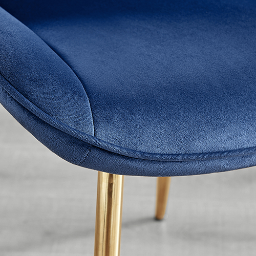 Rich Texture & Colour Depth