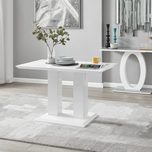 Comfortable Everyday Dining