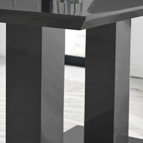 Statement Pillar Base Design