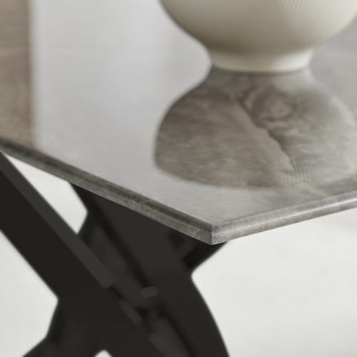 Elegant Marble-Effect
