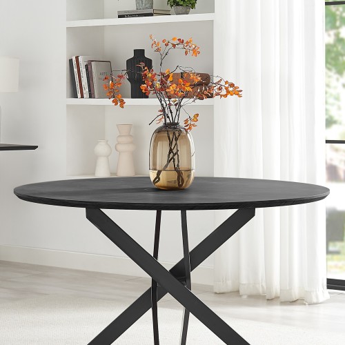 Comfortable Everyday Dining