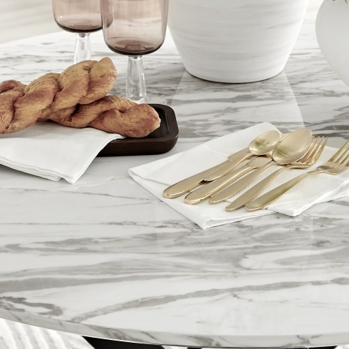 Elegant Marble-Effect
