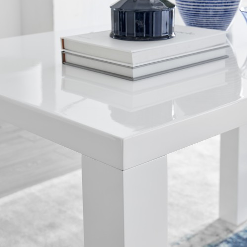Contemporary Corner Leg Design