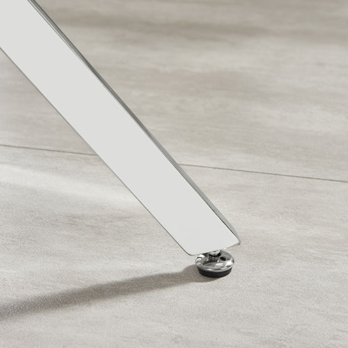 Stain-resistant and Easy Clean