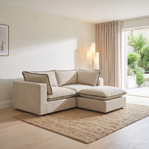 Cosy lounge appeal