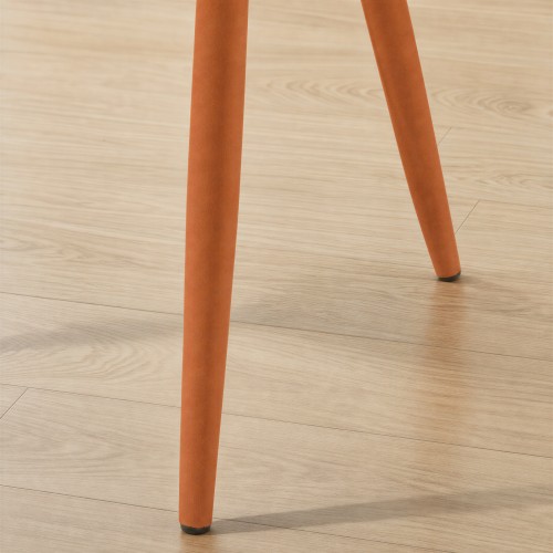 Fully upholstered statement look