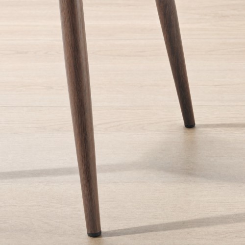 Elegant wood-look legs