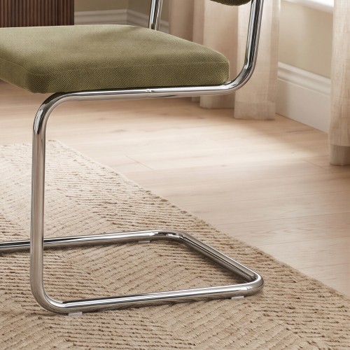 Iconic cantilever base