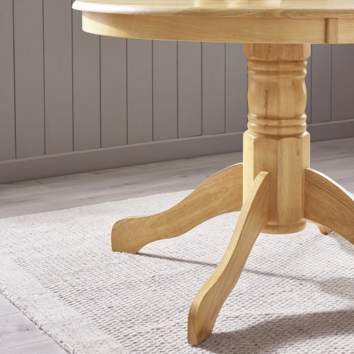 Space-Saving Pedestal Base