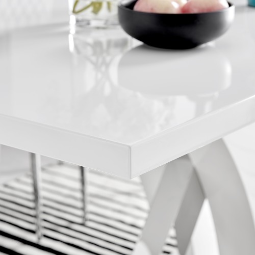 Easy-Care High Gloss Finish