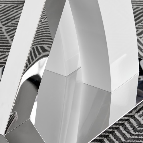 Statement Chrome Base