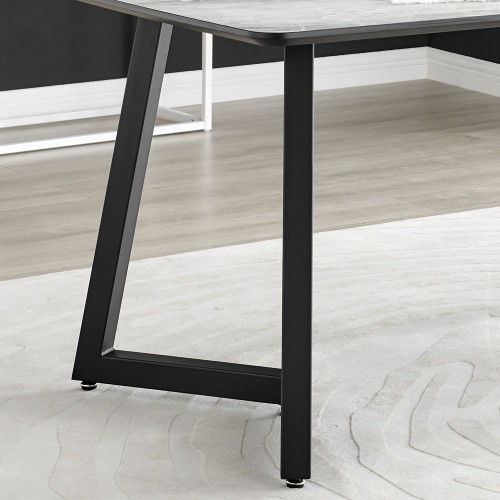 Statement U-Shaped Base