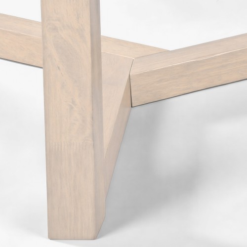 Solid Rubberwood Construction