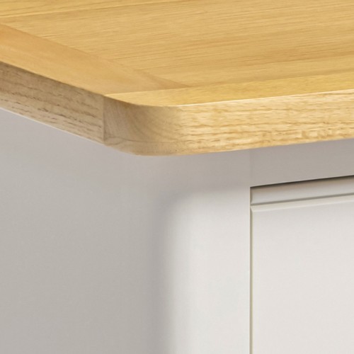 Contrasting Finish