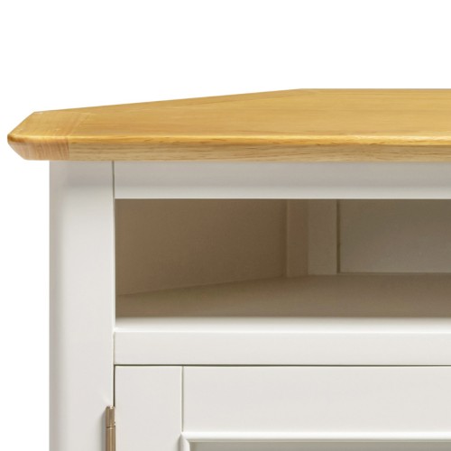 Contrasting Finish