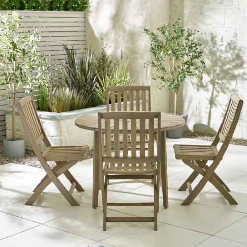 Space-Saving Outdoor Design