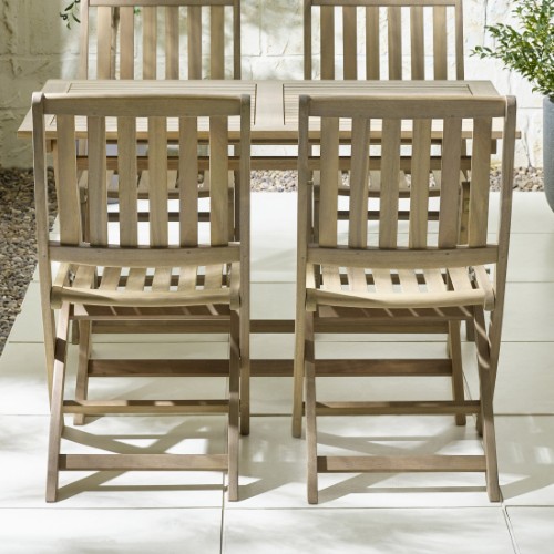 Space-Saving Outdoor Design