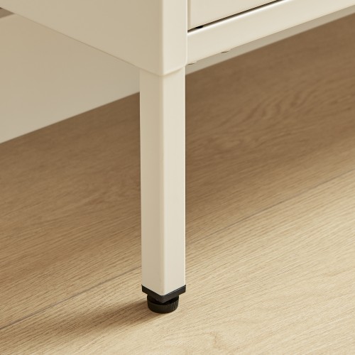 Raised Legs With Floor Protectors
