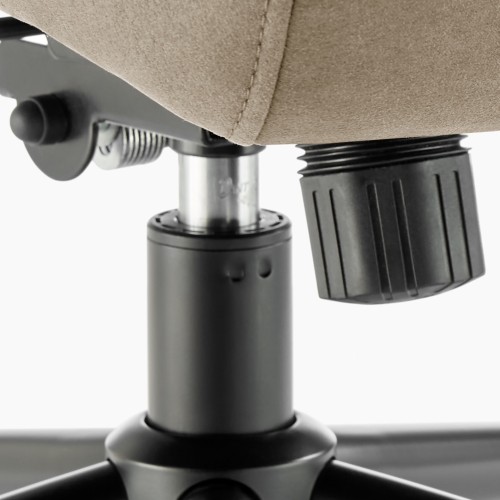 Smooth 360 Swivel Motion