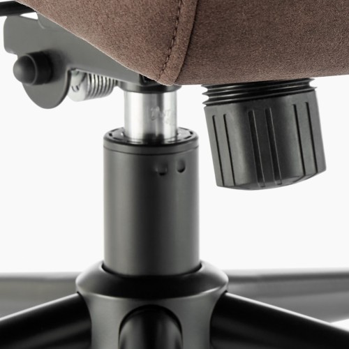 Smooth 360 Swivel Motion