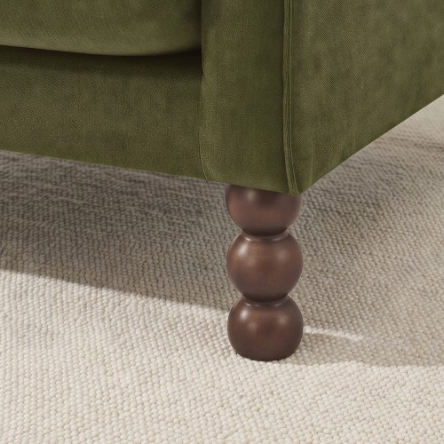 Effortlessly styled finish