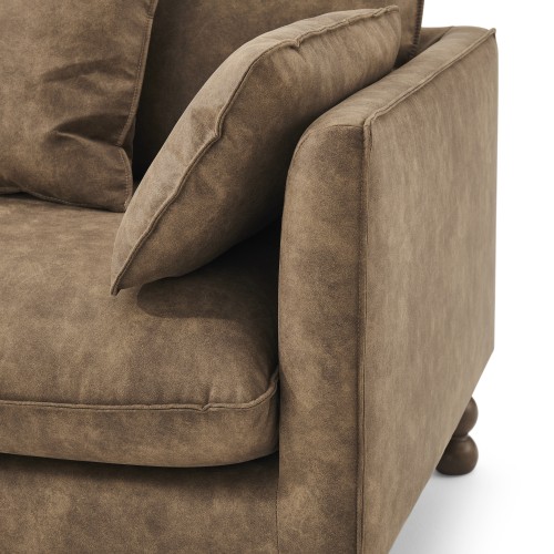 Relaxed modern look