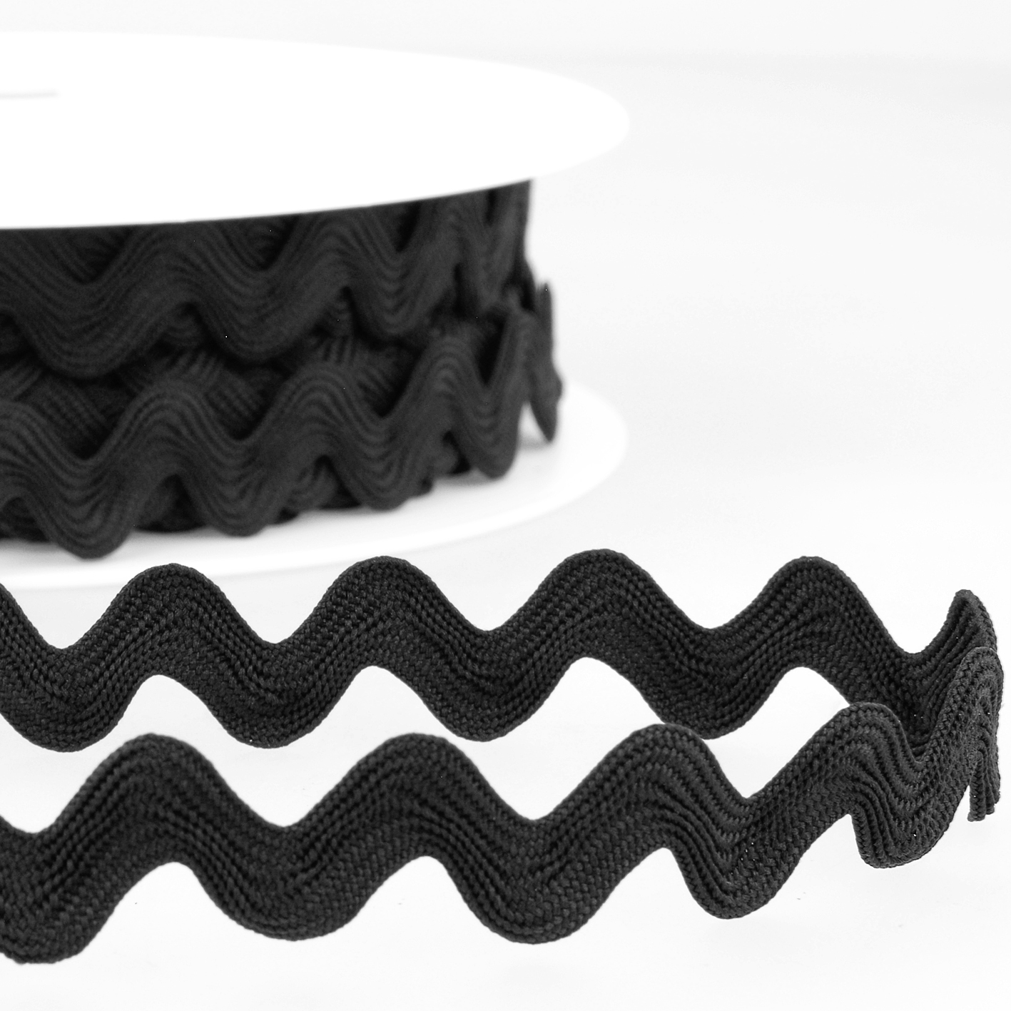 Trim Ric Rac Polyester 25m x 15mm Black Stephanoise Groves and