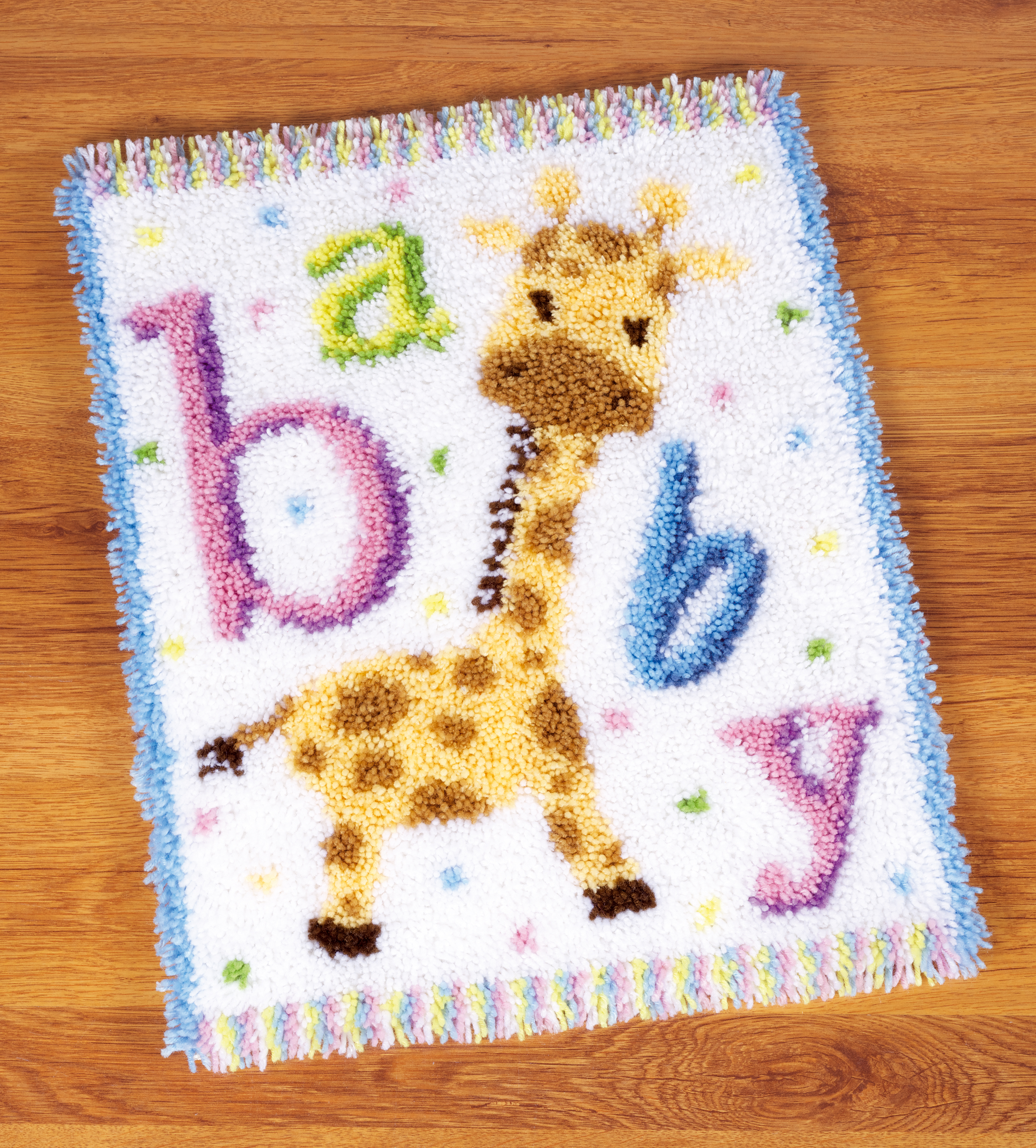 Latch Hook Kit: Rug: Baby Giraffe II - Vervaco - Groves and Banks