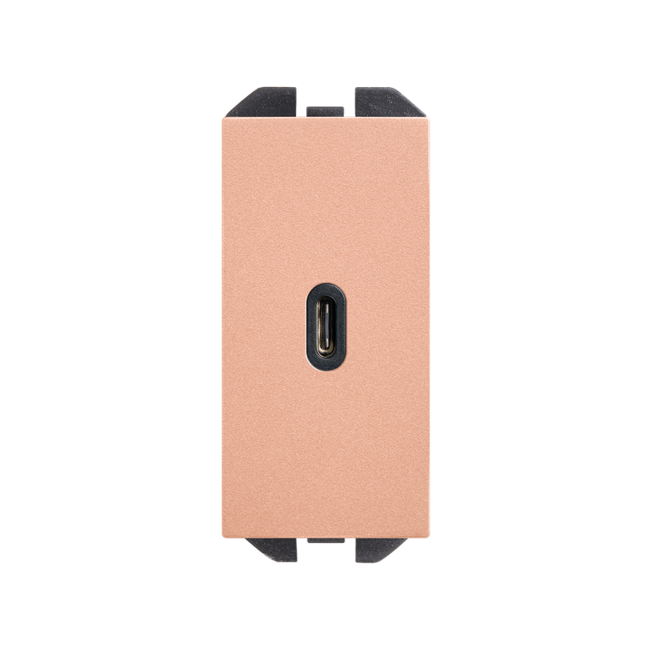 USB C charger 20W Power Delivery copper Simon 270